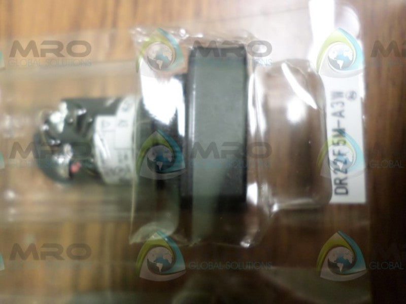 LOT OF 2 FE DR22F5M-A3W  NSMP