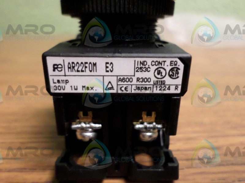 LOT OF 2 FE AR22FOM-10E3R  NSNP