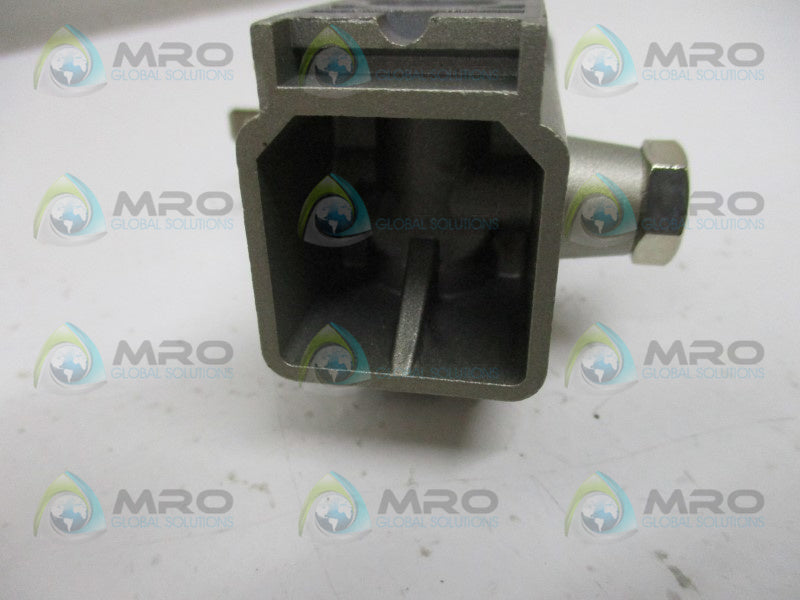 SMC VCA27A-5DLS-4 PNEUMATIC COMPACT AIR VALVE  UNMP