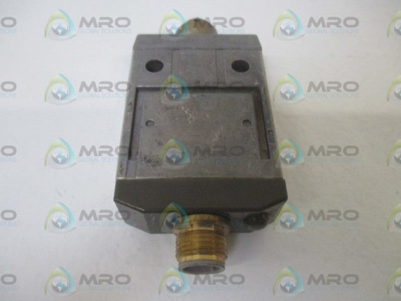 OMRON D4CC-3002 UNMP