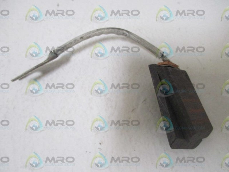 LOT OF 8 RELIANCE ELECTRIC 404844-CZ BRUSH NSMP