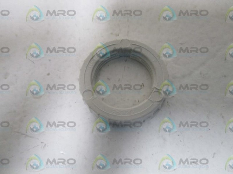 LOT OF 24 CLIPSAL 260/20 SCREWED LOCK RINGS NSNP IN  A BOX