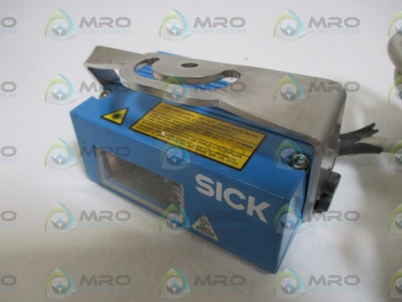 SICK CLV430-0910S05 BARCODE SCANNER  UNMP