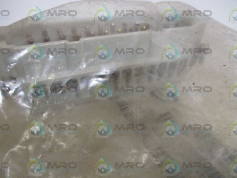 HARITNG 09330242611 CONNECTOR  NSMP