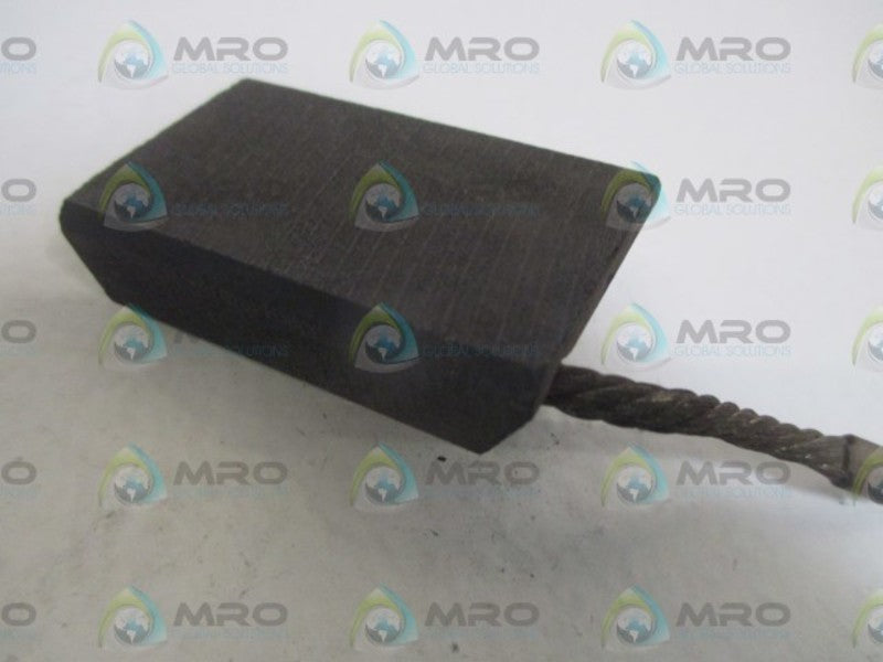 GENERAL ELECTRIC DM 581 CARBON BRUSH  NSNP