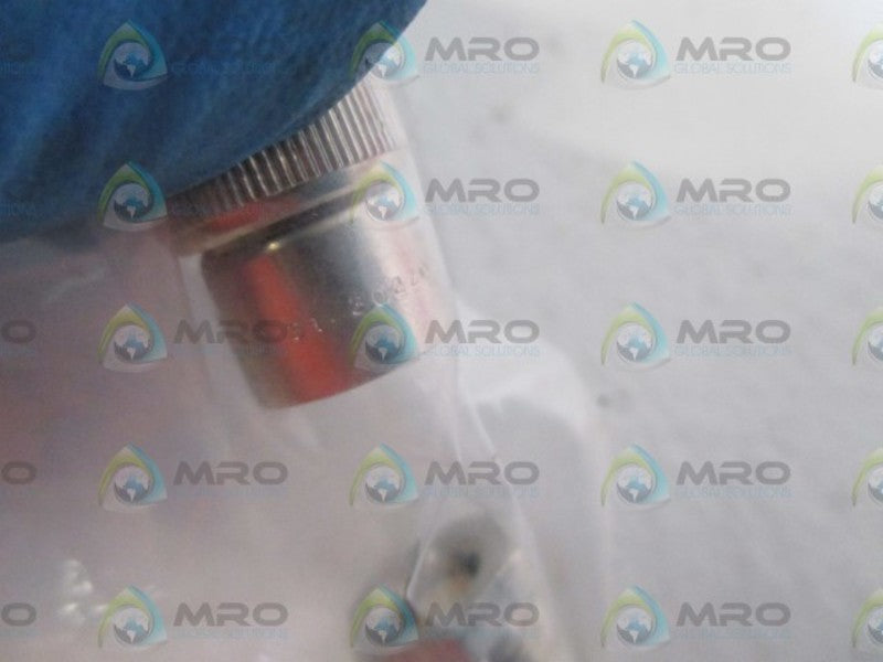 AMPHENOL 31-30220-3 CONNECTOR  NSNP IN A BAG