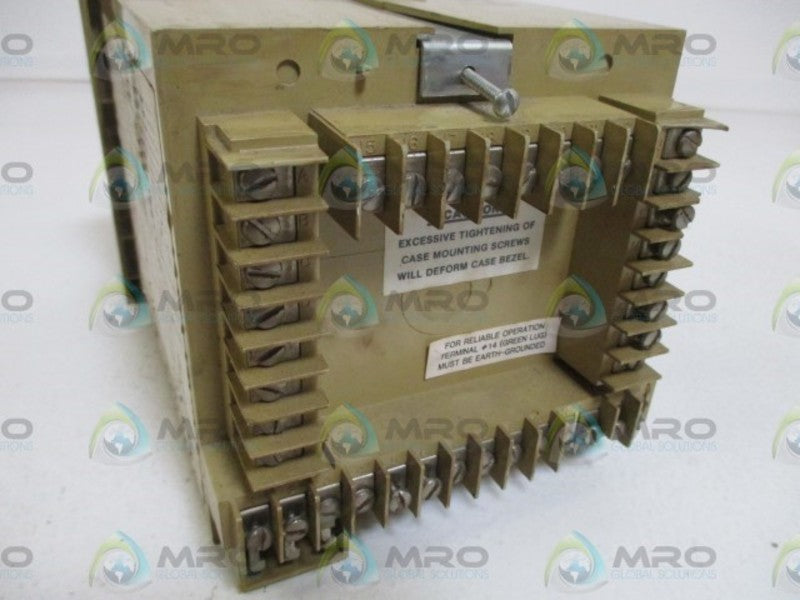BARBER-COLMAN 5644-02033-330-5-0 TEMP.CONTROLLER  UNMP