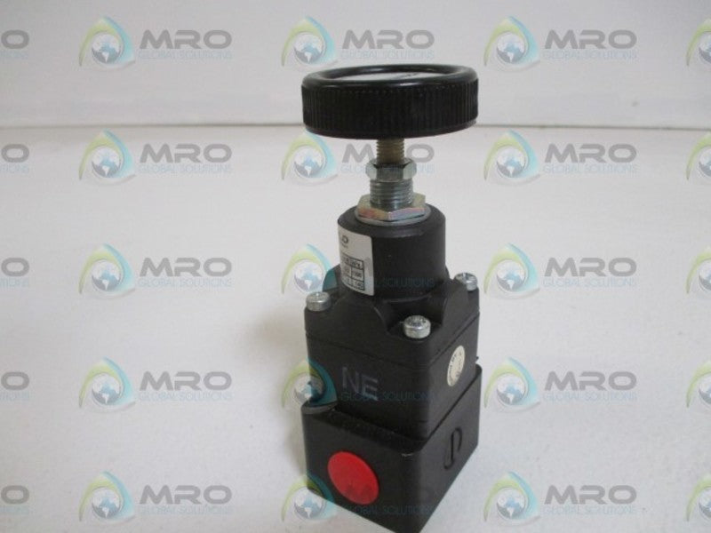 FAIRCHILD 80532 PRESSURE REGULATOR  NSMP