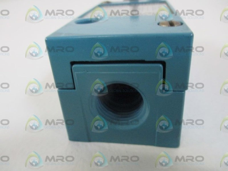 MICRO SWITCH LSP6B LIMIT SWITCH  NSNP