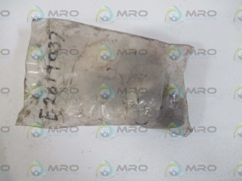 ITT 057-3010-000 CONNECTOR  NSNP IN A BAG