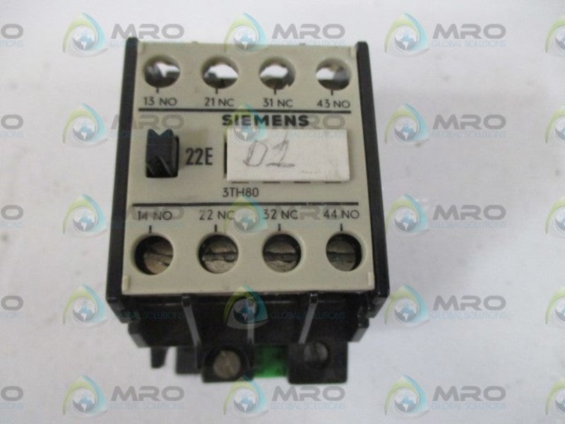 SIEMENS 3TH8022-0A CONTACTOR 24V  UNMP