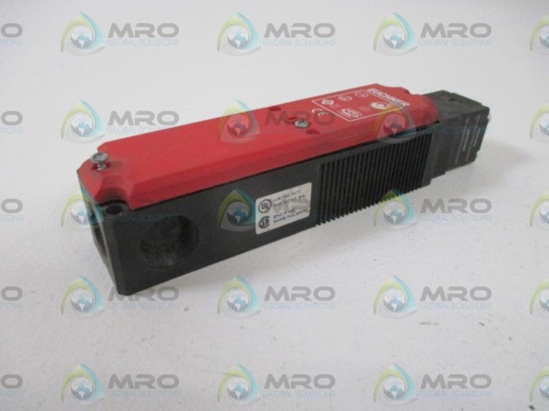 EUCHNER TP4-2131A110PG SAFETY SWITCH  UNMP