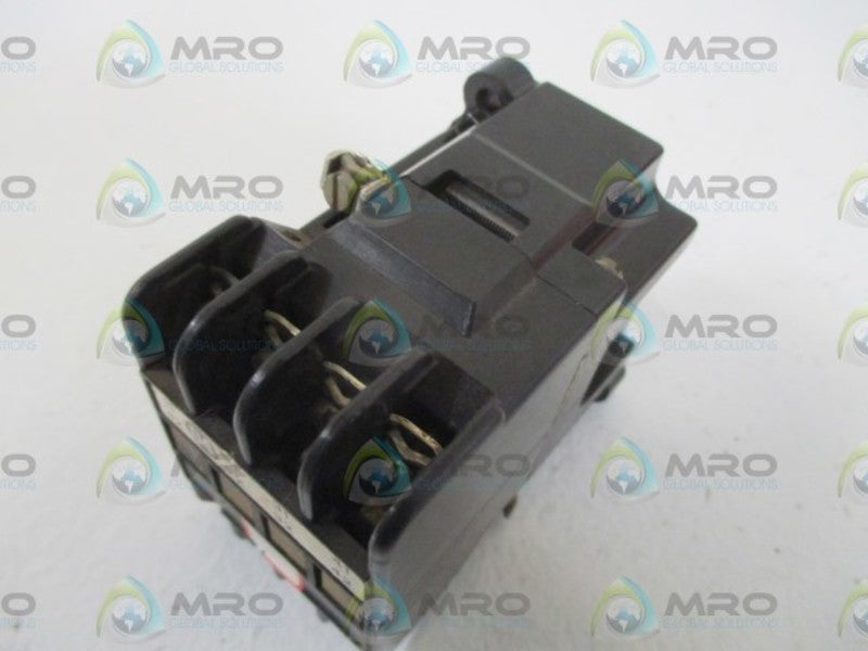 SIEMENS 3TA6804-0A CONTACTOR 24V  UNMP