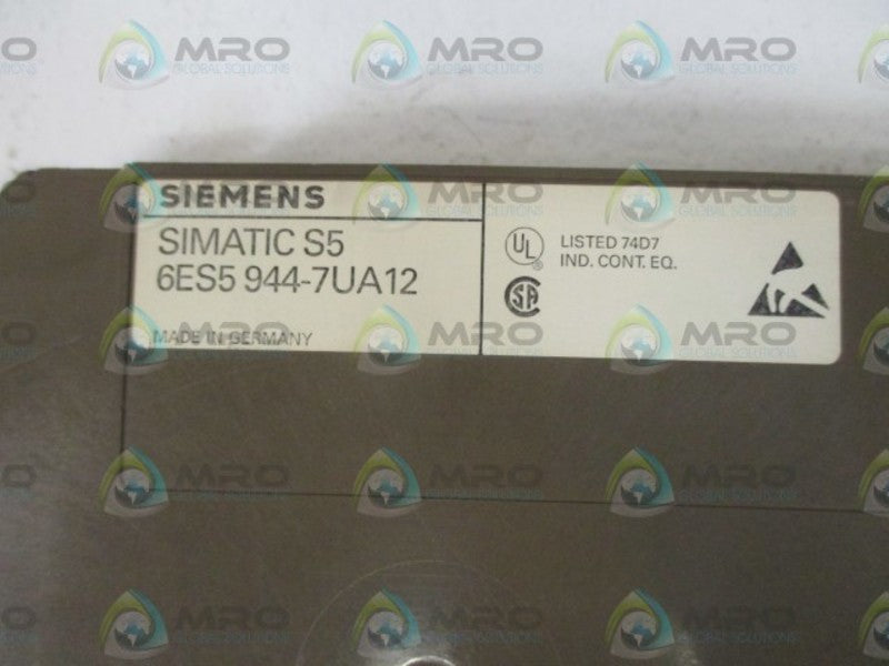 SIEMENS 6ES5 944-7UA12 CPU MODULE  UNMP