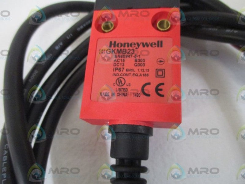 HONEYWELL GKMB23 SAFETY INTERLOCK SWITCH  NSNP IN A BAG