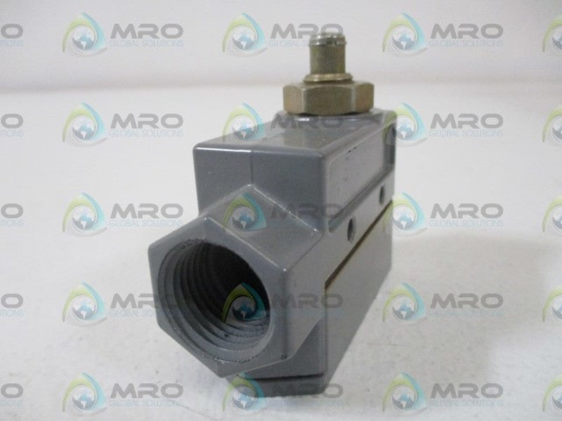 SELECTA SS81BZ6-2RQ LIMIT SWITCH  NSNP