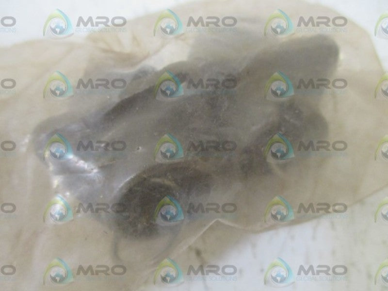 LOT OF 2 AMPHENOL 97-3102A-16 CONNECTOR NSNP IN A FACTORY BAG