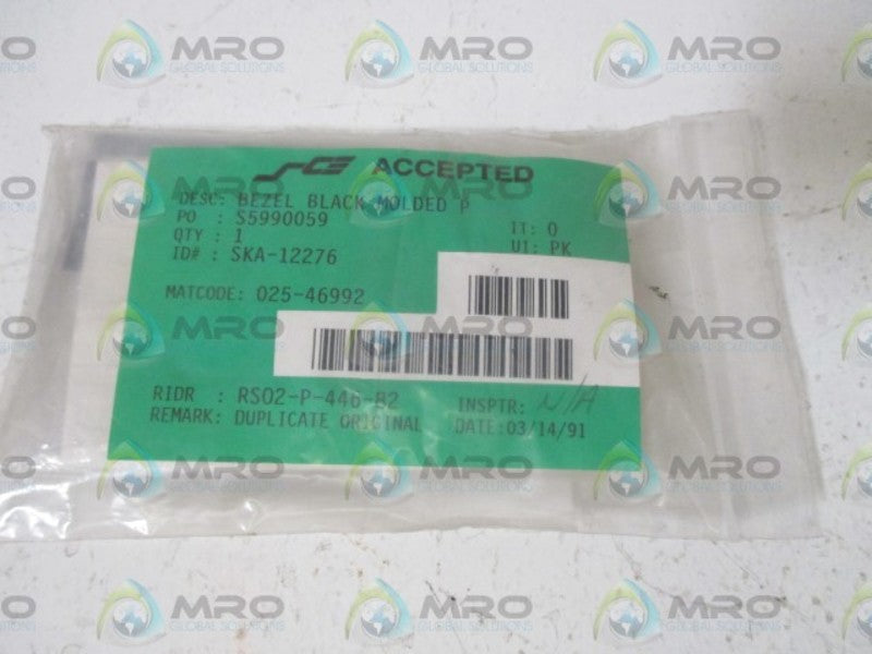 LOT OF 3 SCE 025-46992 BEZEL BLACK MODEL P NSNP IN A BAG