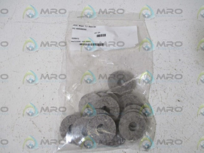 LOT OF 20 100-18501 WIPER NSNP IN A BAG