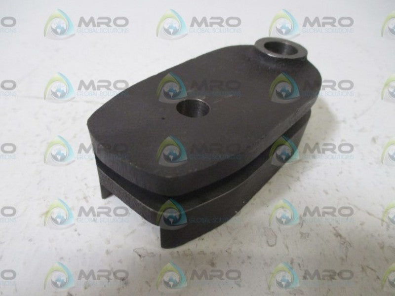 020-39899 YOKE PUMP  NSNP