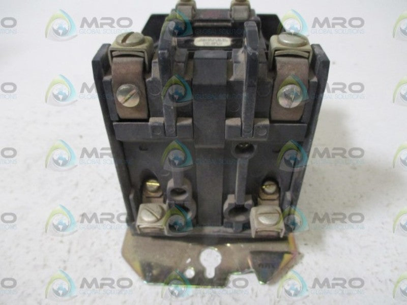 INDUSTRIAL SPARE PART 500-BO92 SER.B STARTER 115-120V  UNMP