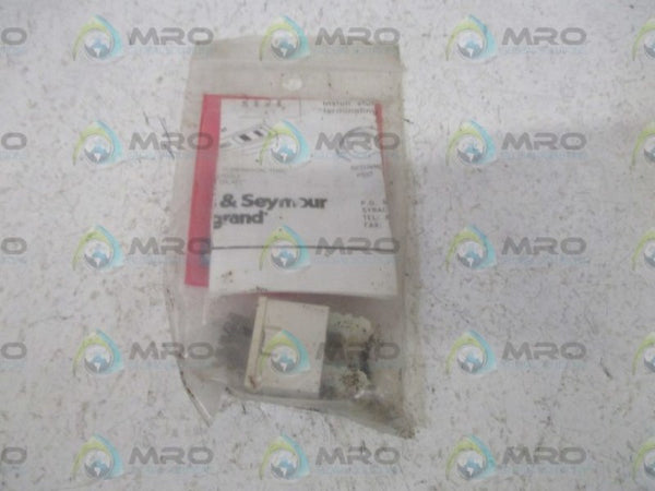 PASS & SEYMOUR S58-LA SMOOTH CAT 5E JACK  NSMP