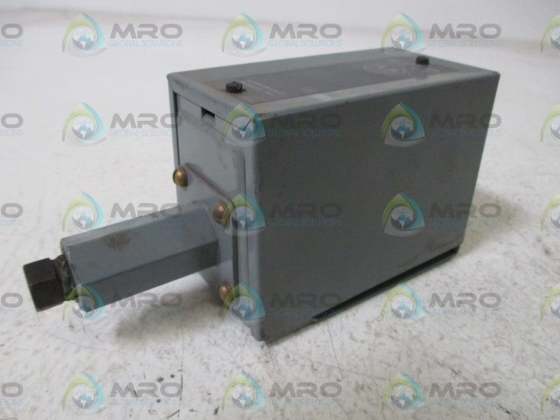 INDUSTRIAL SPARE PART 836-C10A SER.A PRESSURE CONTROL  UNMP