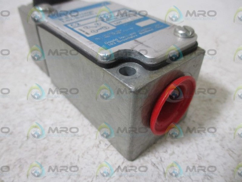 GOULD C2JK053 LIMIT SWITCH  UNMP