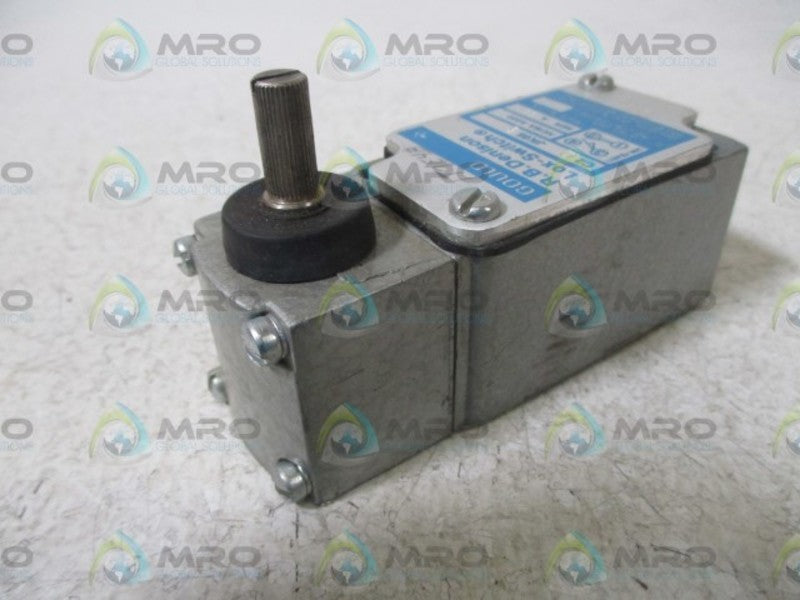 GOULD C2MJK053 LIMIT SWITCH  UNMP
