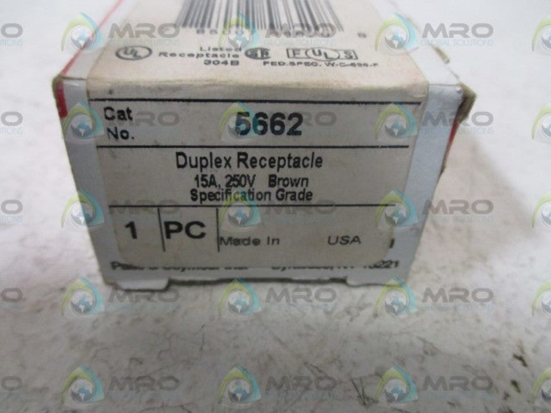 PASS & SEYMOUR 5662 DUPLEX RECEPTACLE  NSMP