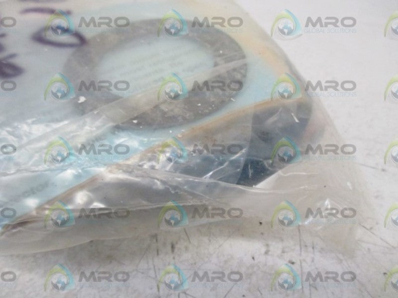PARKER 202138 ADAPTER KIT  NSNP IN  A BAG