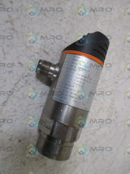 IFM EFECTOR PN7024 PRESSURE MONITOR  UNMP