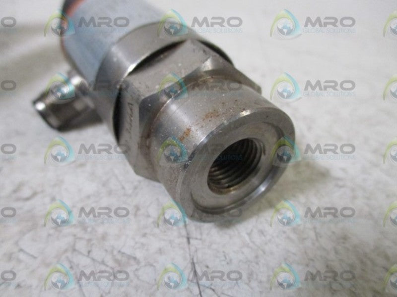 IFM EFECTOR PN7024 PRESSURE MONITOR  UNMP