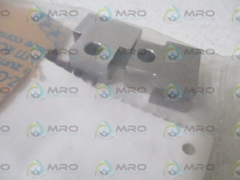 LOT OF 2 MANROLAND 16.25734-0005 DRIVING YOKE NSNP IN  A BAG