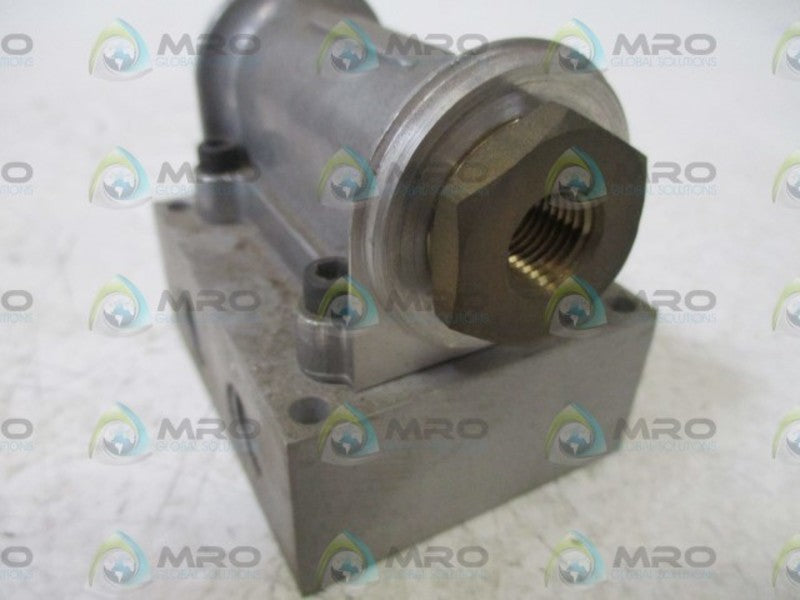 SCHRADER BELLOWS 31607-9000 FOUR WAY VALVE  UNMP