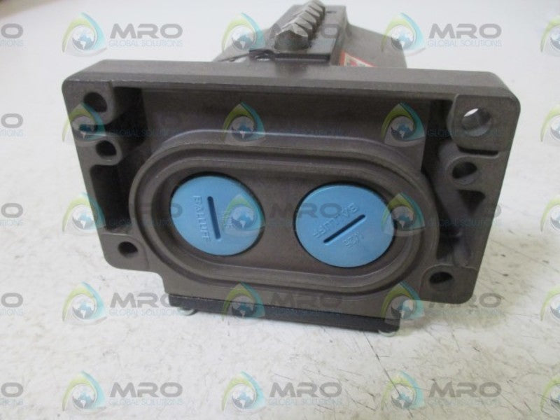 BALLUFF BNS819-D06-D12-100-10-FE PROXIMITY SWITCH  NSNP