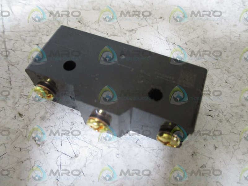 OMRON Z-15G-B7-K SNAP ACTION SWITCH  UNMP