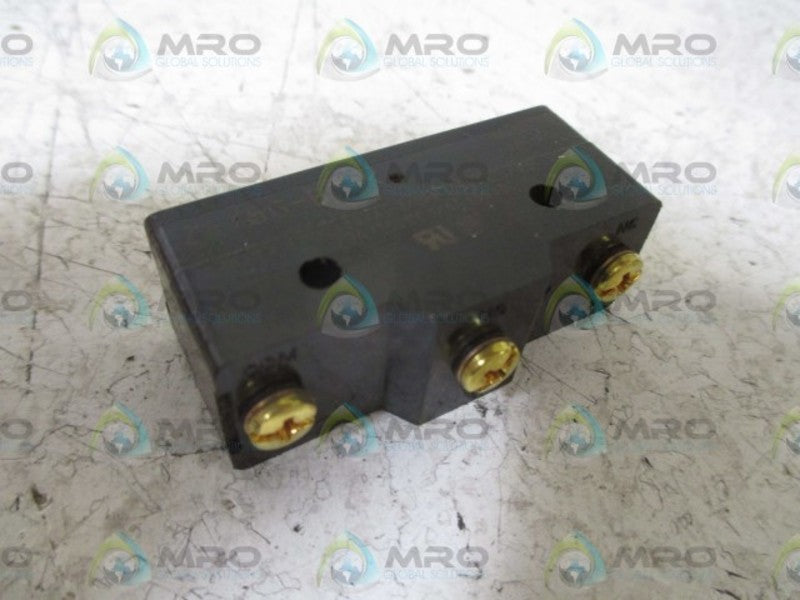 OMRON Z-15G-B7-K SNAP ACTION SWITCH  UNMP