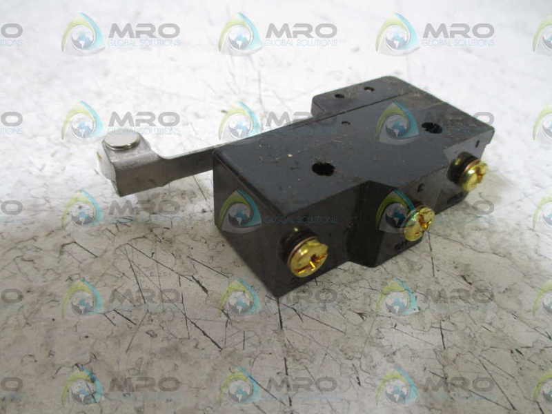 OMRON Z-15GW2-B7-K SNAP ACTION SWITCH  UNMP
