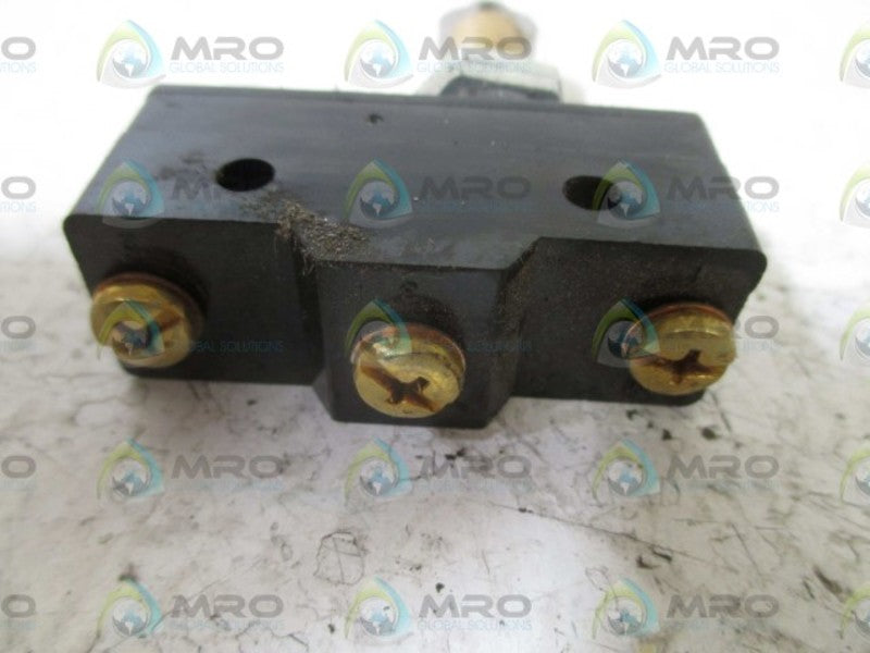 OMRON A-20GQ22-B SNAP ACTION SWITCH  UNMP