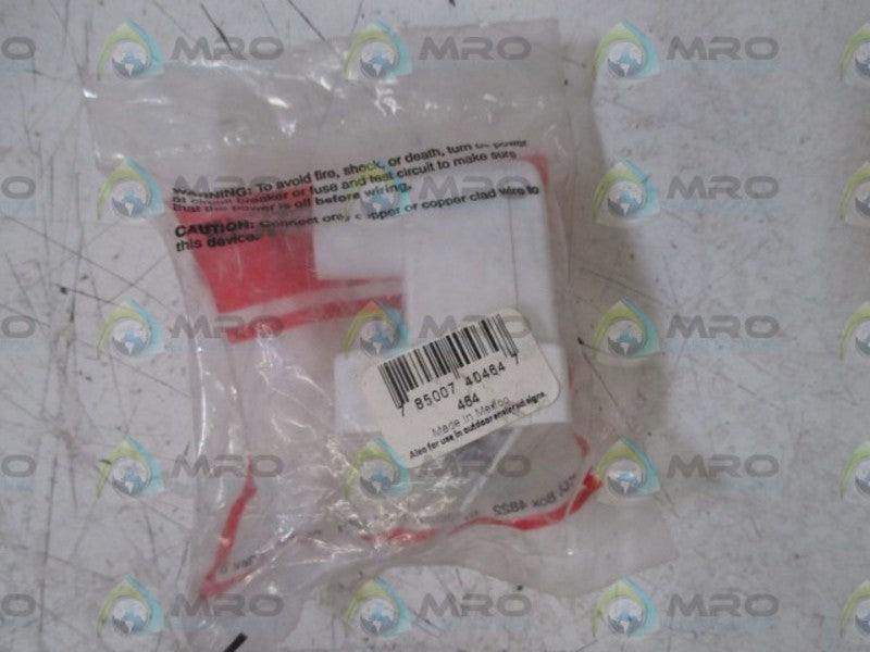 PASS & SEYMOUR 464 FLUORESCENT LAMPHOLDER SOCKET  NSNP IN  A FACTORY BAG