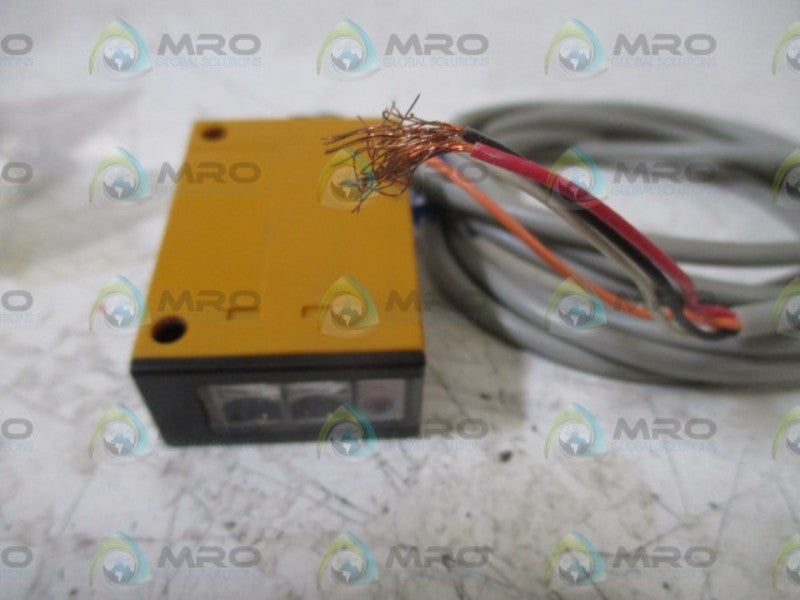 OMRON E3J-R1C3 PHOTOELECTRIC SENSOR  UNMP