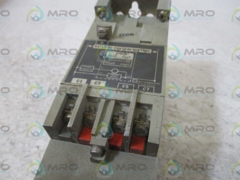 INDUSTRIAL SPARE PART 700-RTA00V000A1 SER.B SOLID STATE TIMER  UNMP