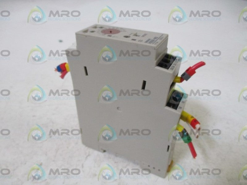 OMRON H3DE-M2 TIMER  UNMP
