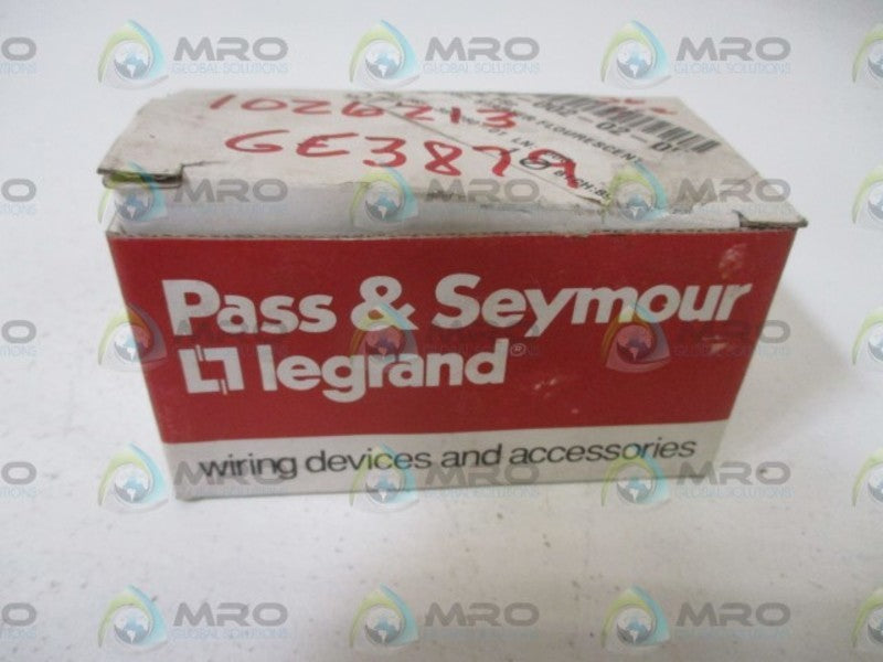 LOT OF 7 PASS & SEYMOUR FS2 FLOUR. LAMP STARTERS NSMP