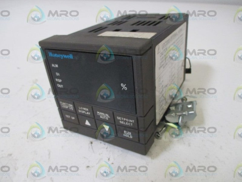 HONEYWELL DC330B-E0-000-20-000000-00-0 UNMP