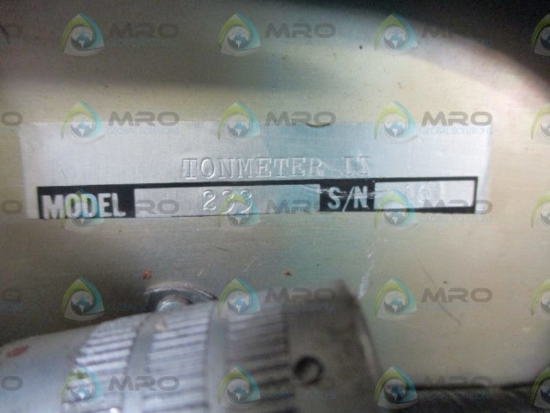 TONMETTER II MODEL 233  UNMP