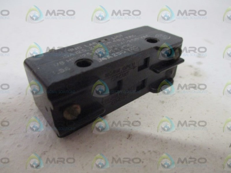 LOT OF 4 MICROSWITCH YZ-2RS UNMP