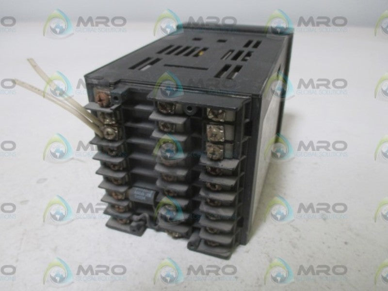 HONEYWELL DC300K-0-0A0-10-0000-0 UNMP