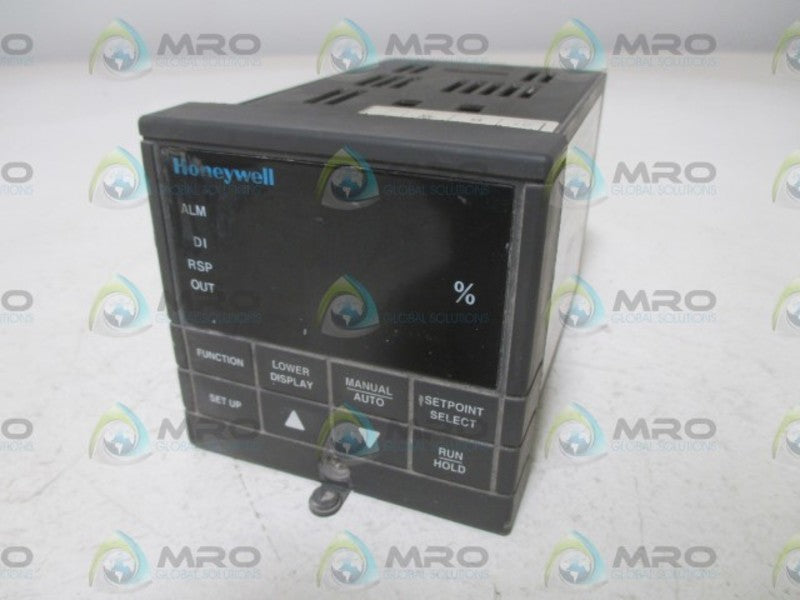 HONEYWELL DC330B-KE-103-31-0A0000-00-0 UNMP